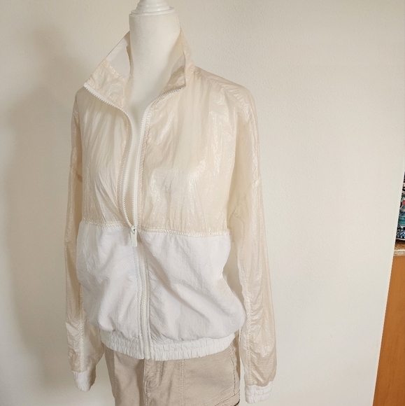 ALALA lightweight jacket windbreaker running jacket luxury like Lululemon - Picture 5 of 15